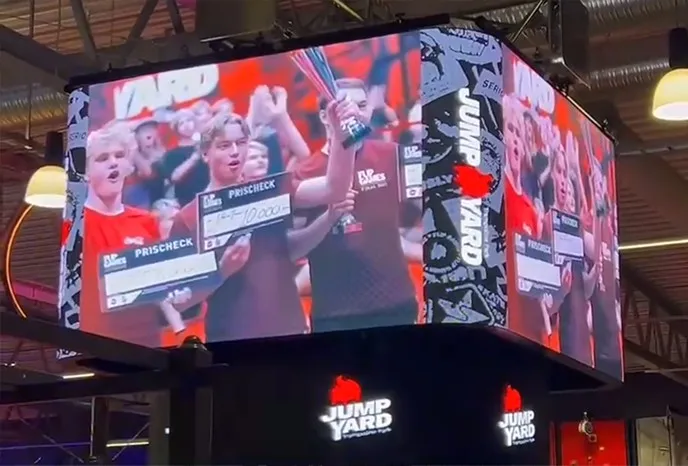 Innovative Stage Lighting for Large Events